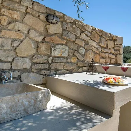 Tatil Evi Julia House By Paxosretreats Mpogdanatika